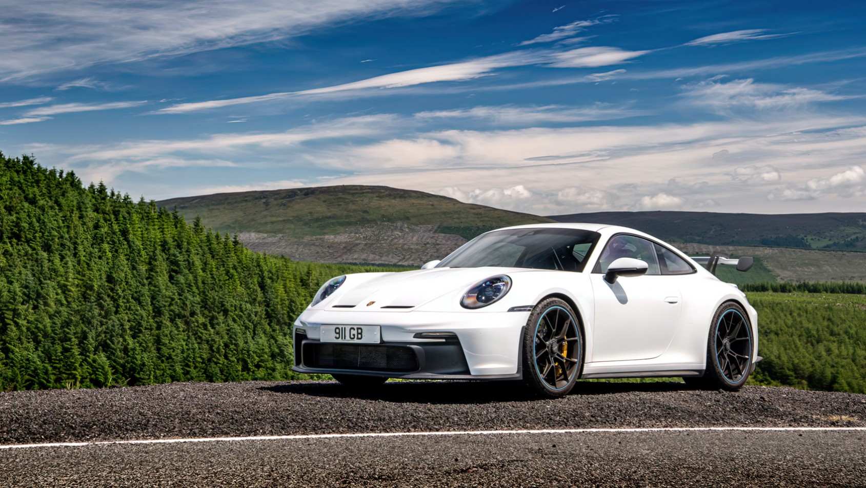 Porsche 911 GT3 Porsche 911 GT3 na poboczu