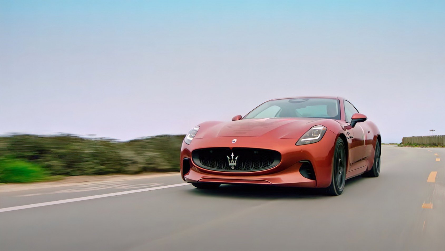 Maserati GranTurismo Folgore na drodze