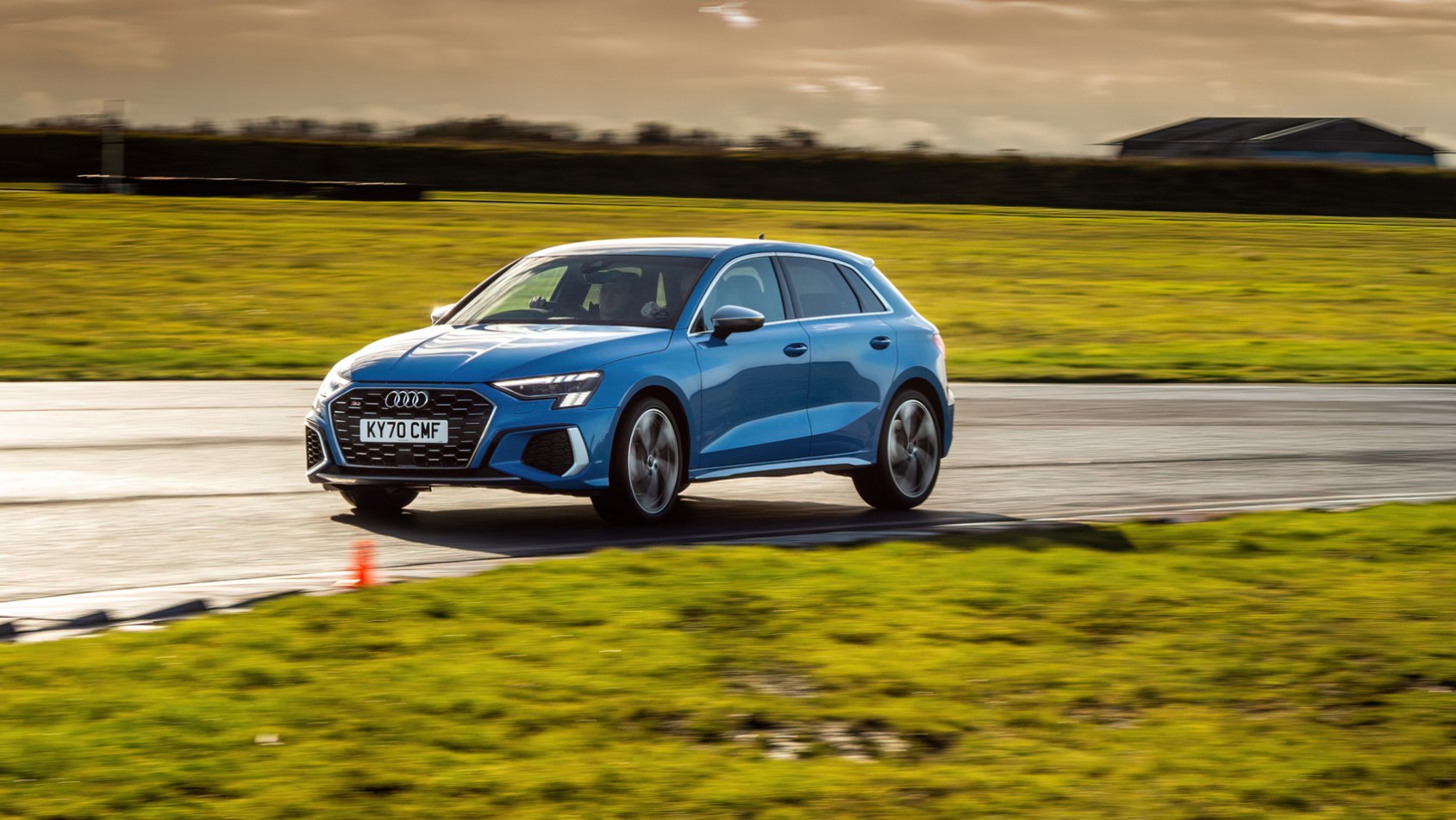 Audi S3 2022 na torze