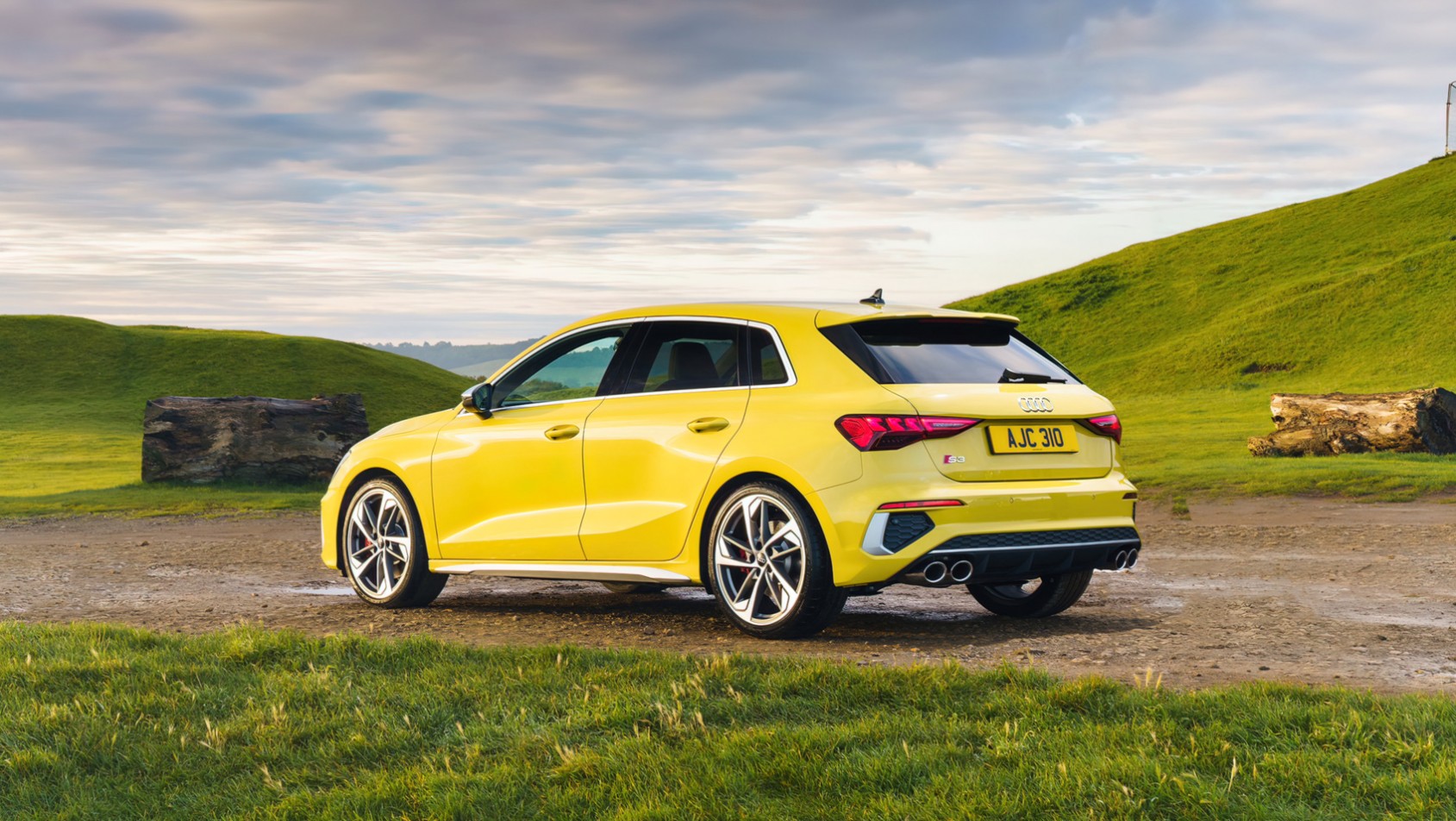 Audi S3 2022 Sportback z tyłu