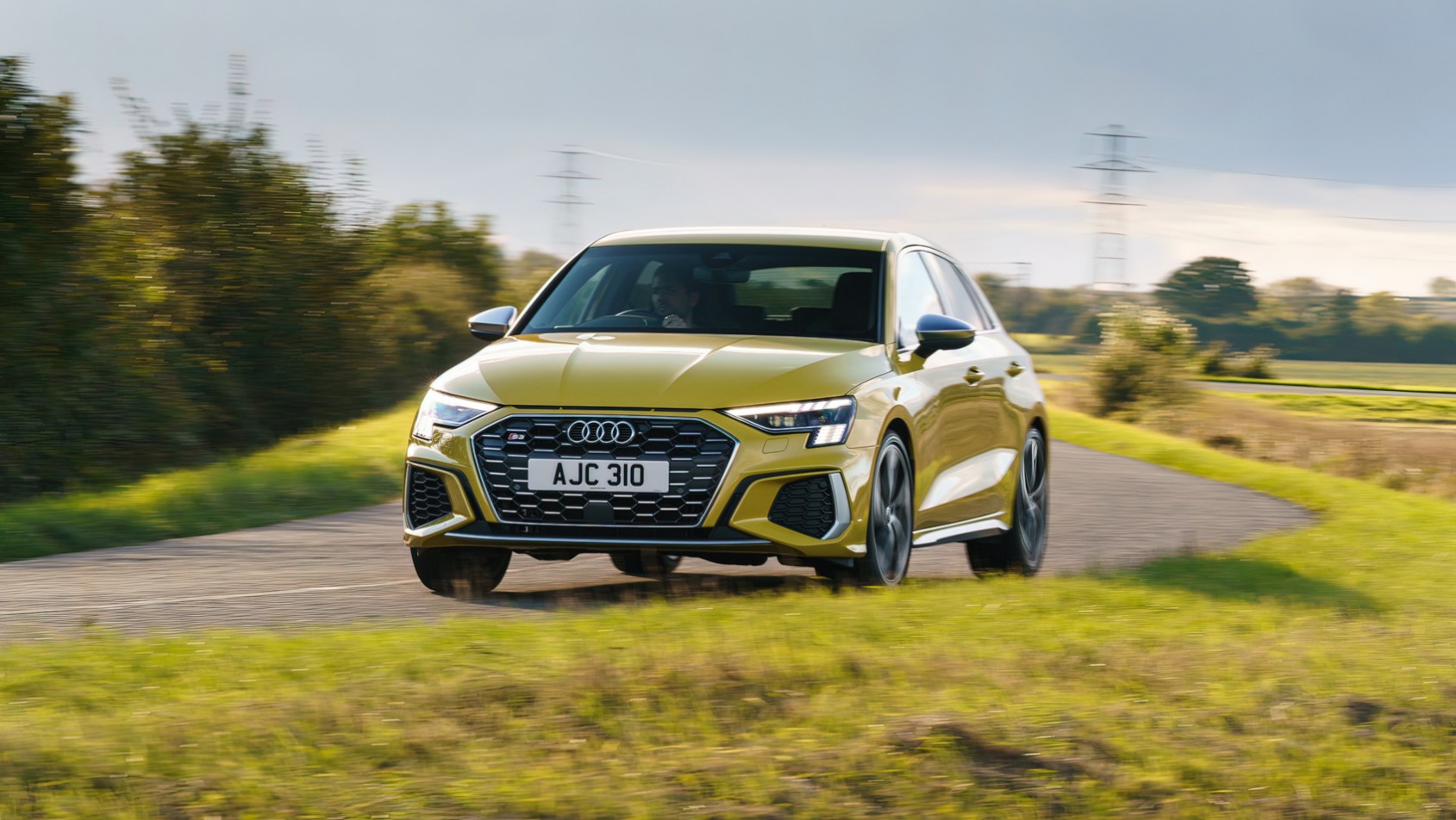 Audi S3 2022 Sportback za zakrętem