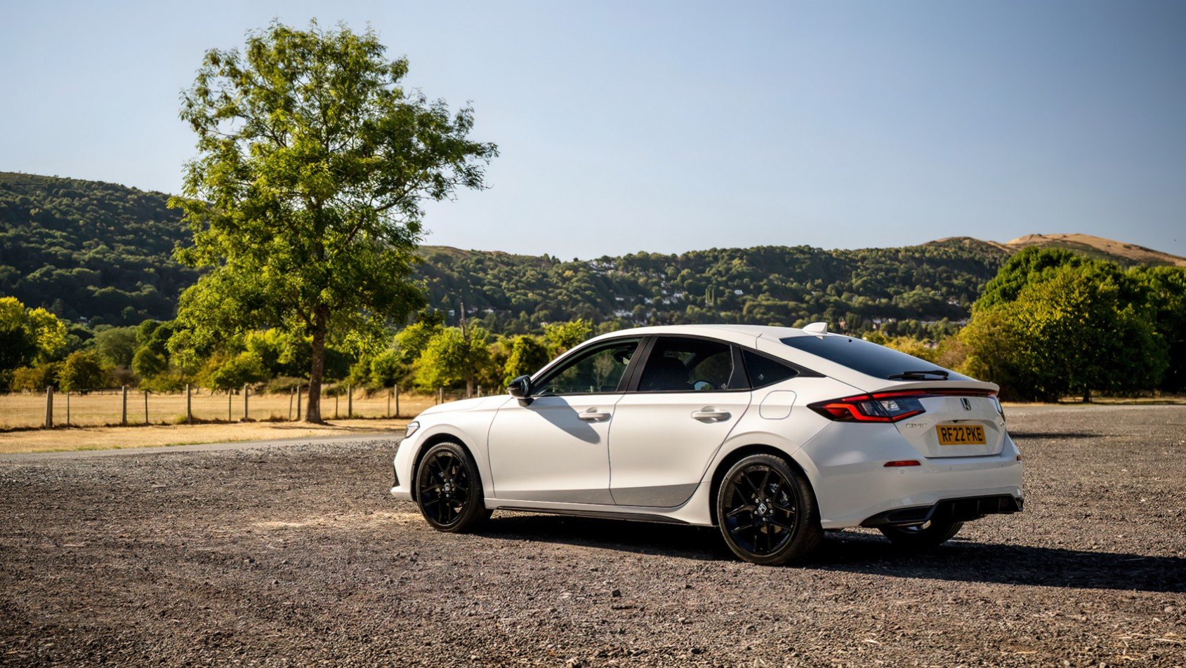 Honda Civic e:HEV Sport Honda Civic e:HEV Sport zaparkowana