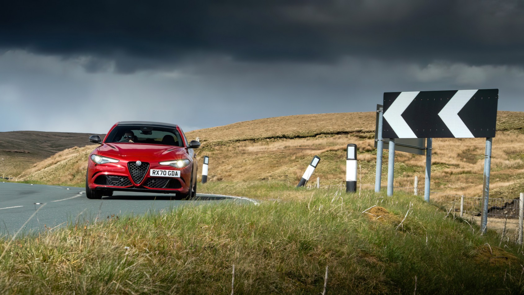 Alfa Romeo Giulia Quadrifoglio z przodu