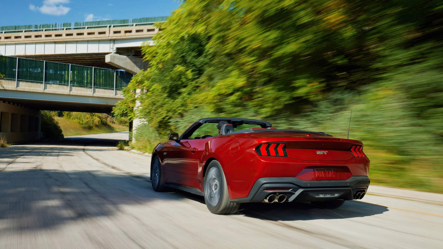 Nowy Ford Mustang Convertible - tył