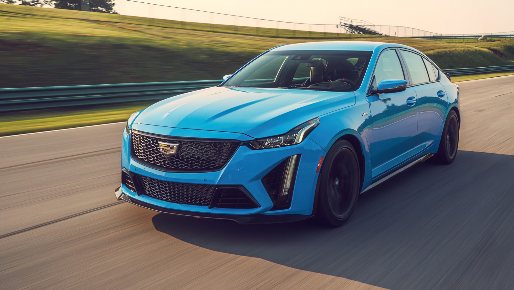 Cadillac CT5-V Blackwing z przodu