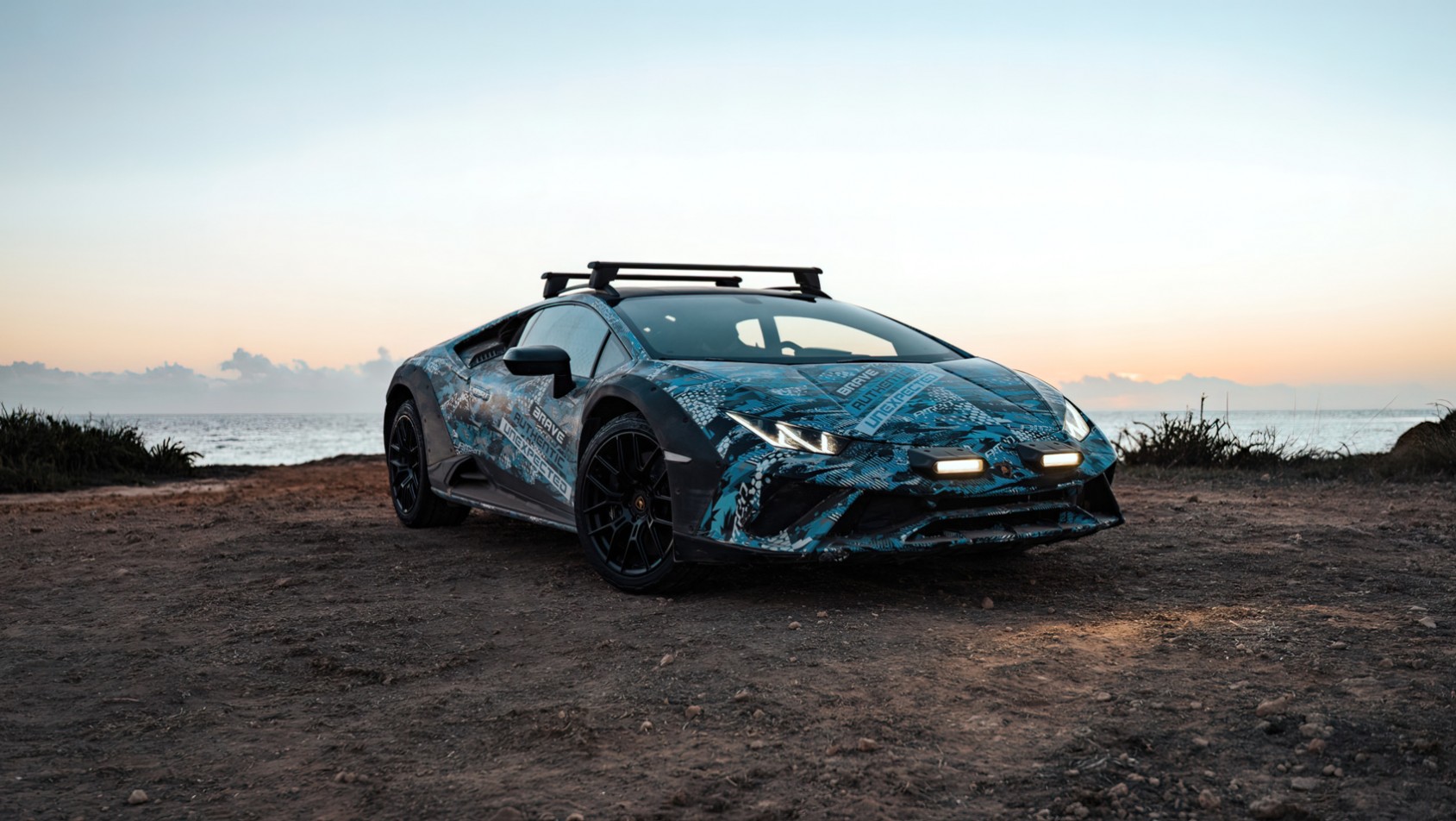 Lamborghini Huracan Sterrato Lamborghini Huracan Sterratoo zmierzchu