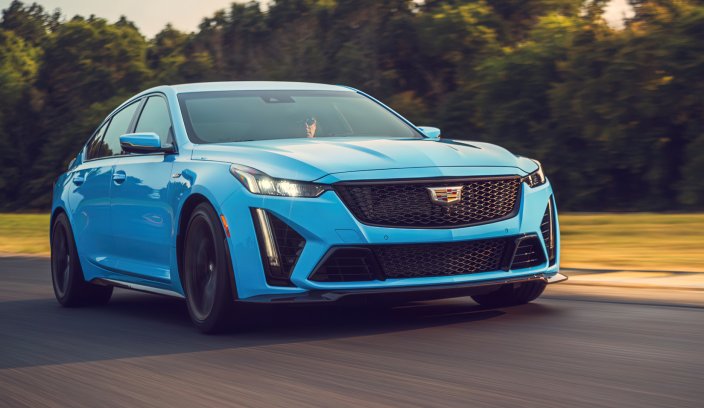 Cadillac CT5-V Blackwing Cadillac CT5-V Blackwing sylwetka z przodu