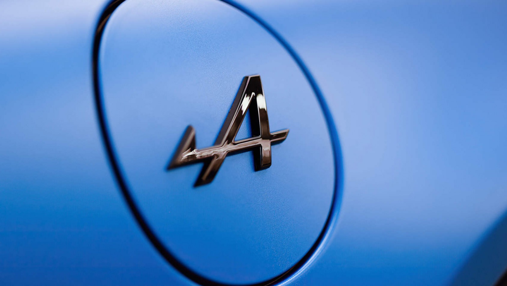 Alpine A110R - wlew paliwa