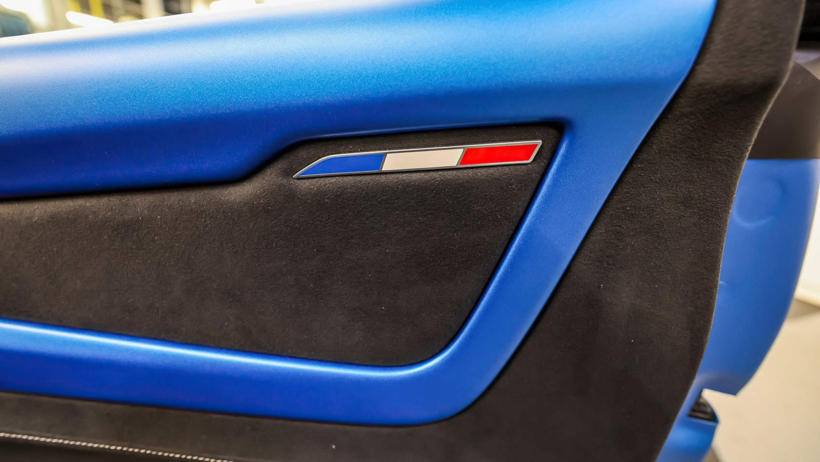 Alpine A110R - detale wnętrza