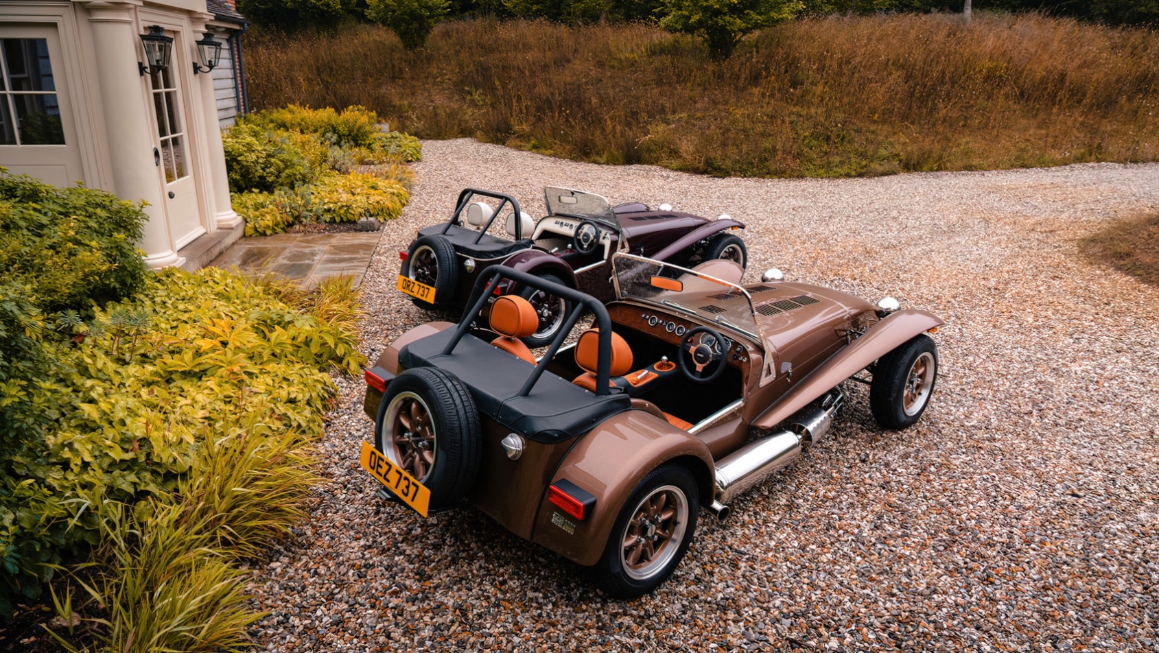 Caterham Super Seven 600 i 2000 z tyłu