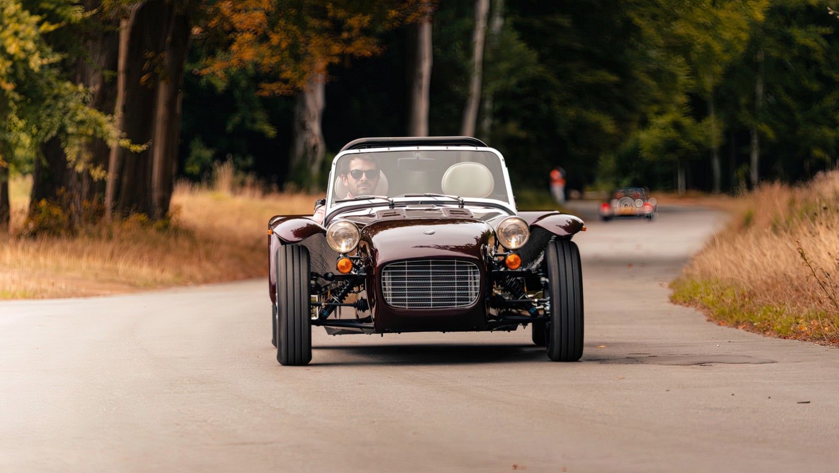 Caterham Super Seven 2000 podczas jazdy