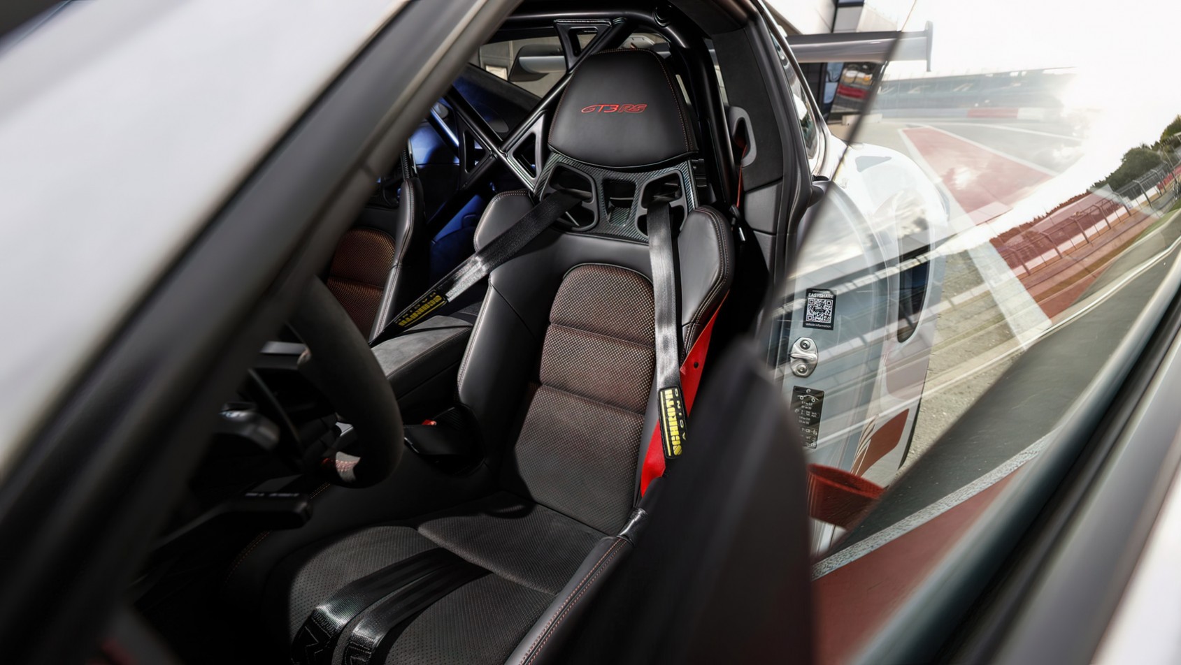Porsche 911 GT3 RS Porsche 911 GT3 RS wnętrze