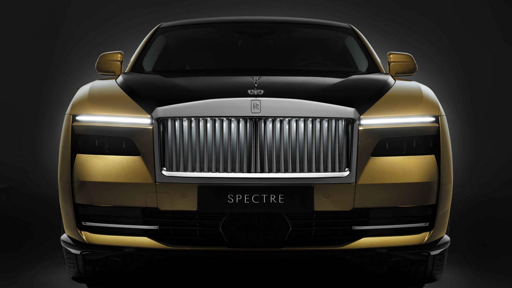 Rolls-Royce Spectre - przód