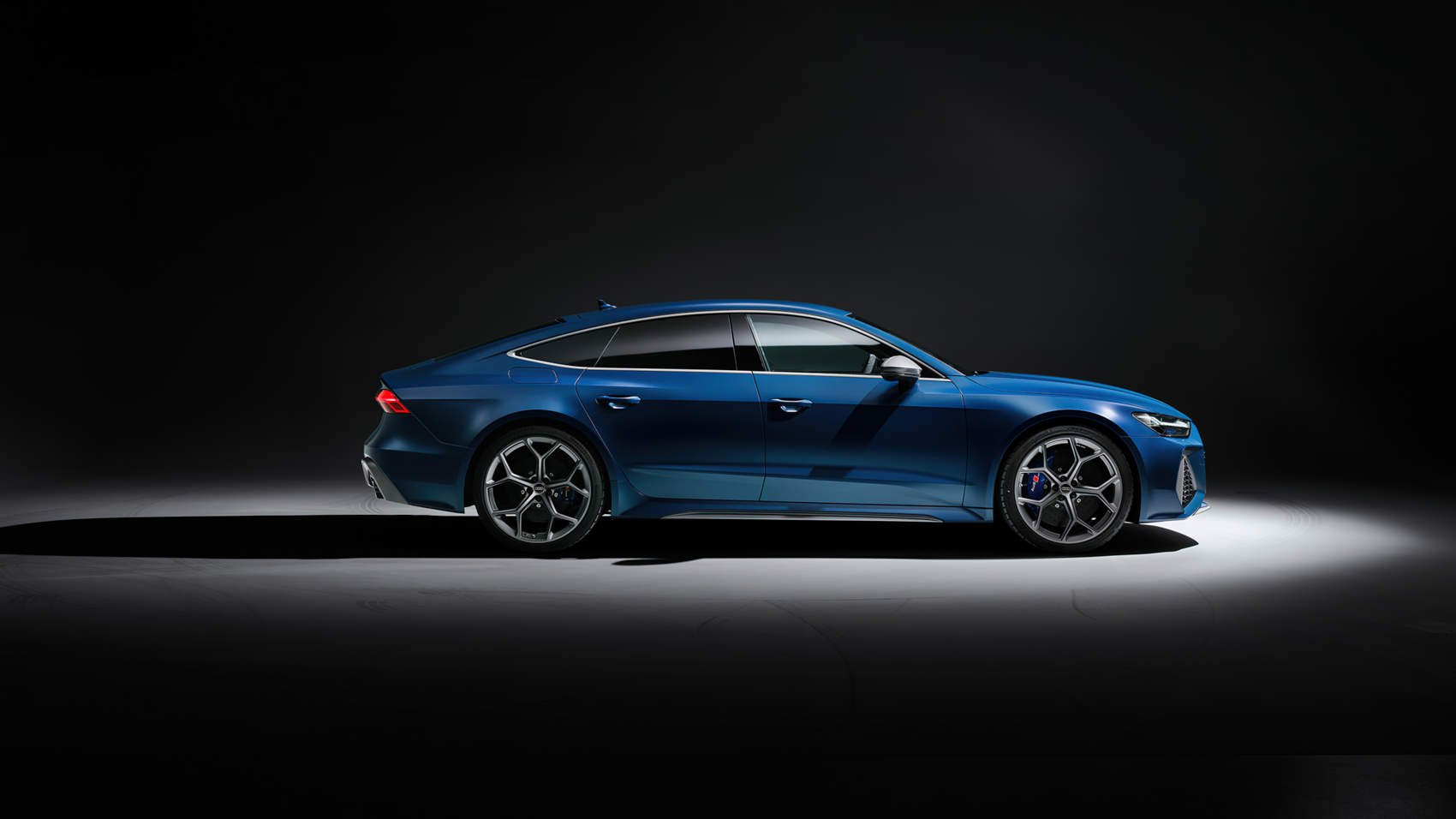 Audi RS7 performance - linia auta