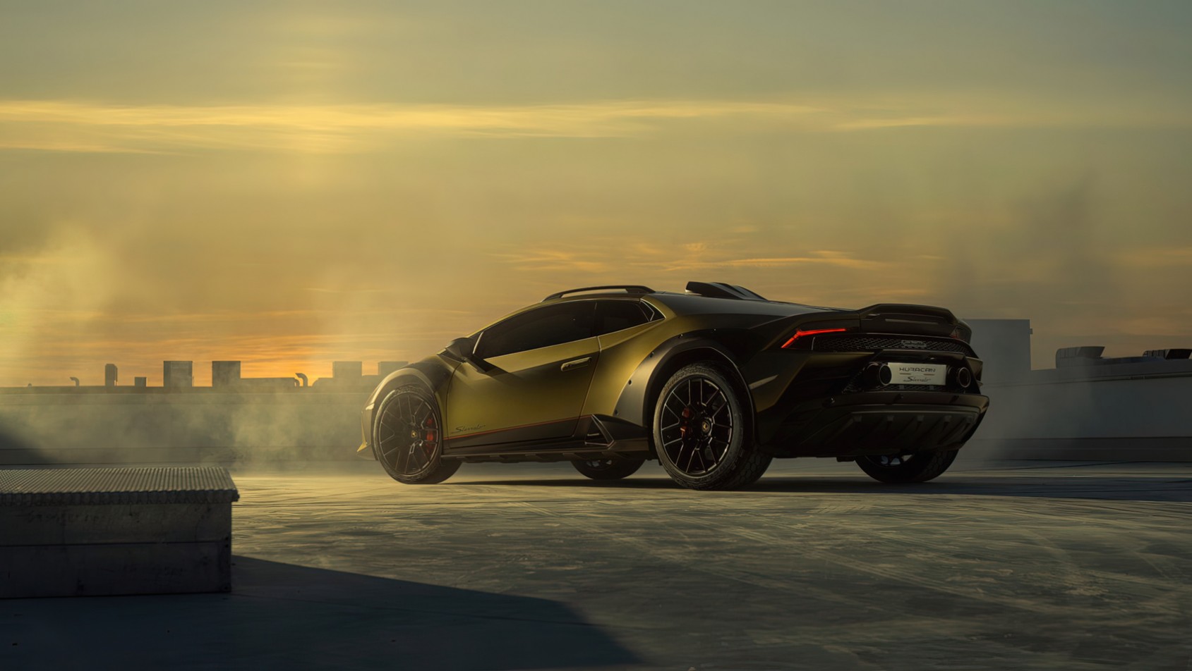 Lamborghini Huracan Sterrato Lamborghini Huracan Sterrato - sylwetka z tyłu