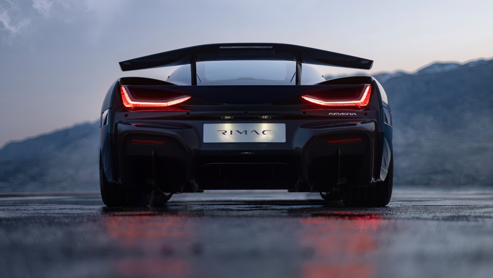 Rimac Nevera z tyłu