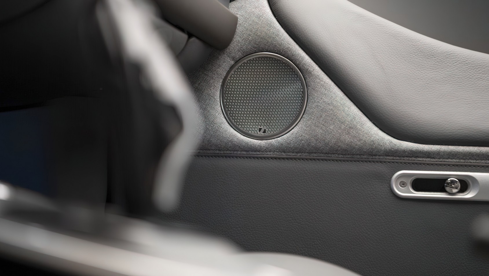 Morgan Plus 4 głośnik