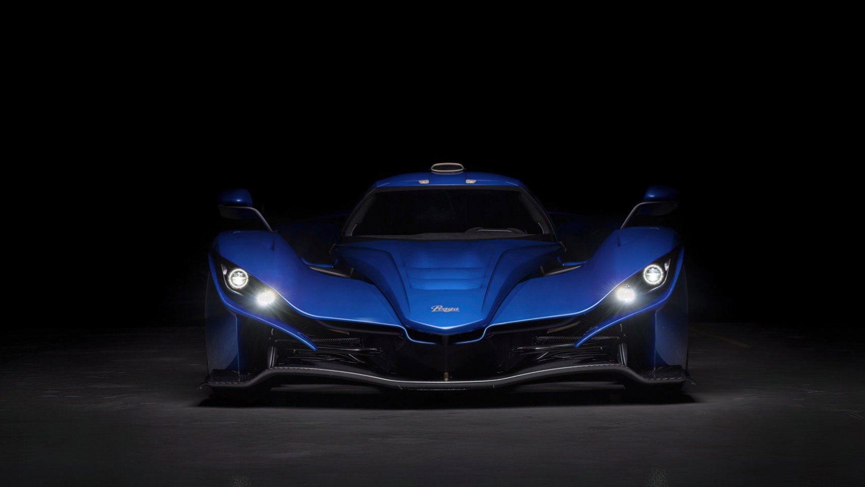 Praga Bohema z przodu