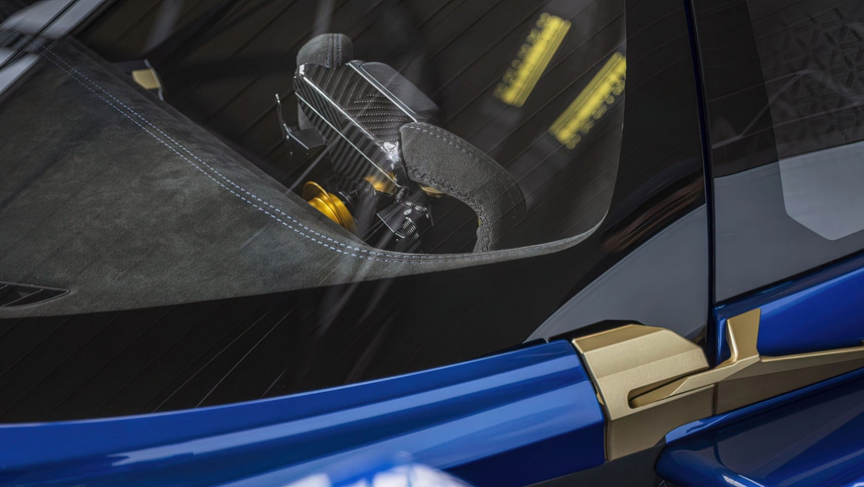 Praga Bohema wnętrze przez szybę