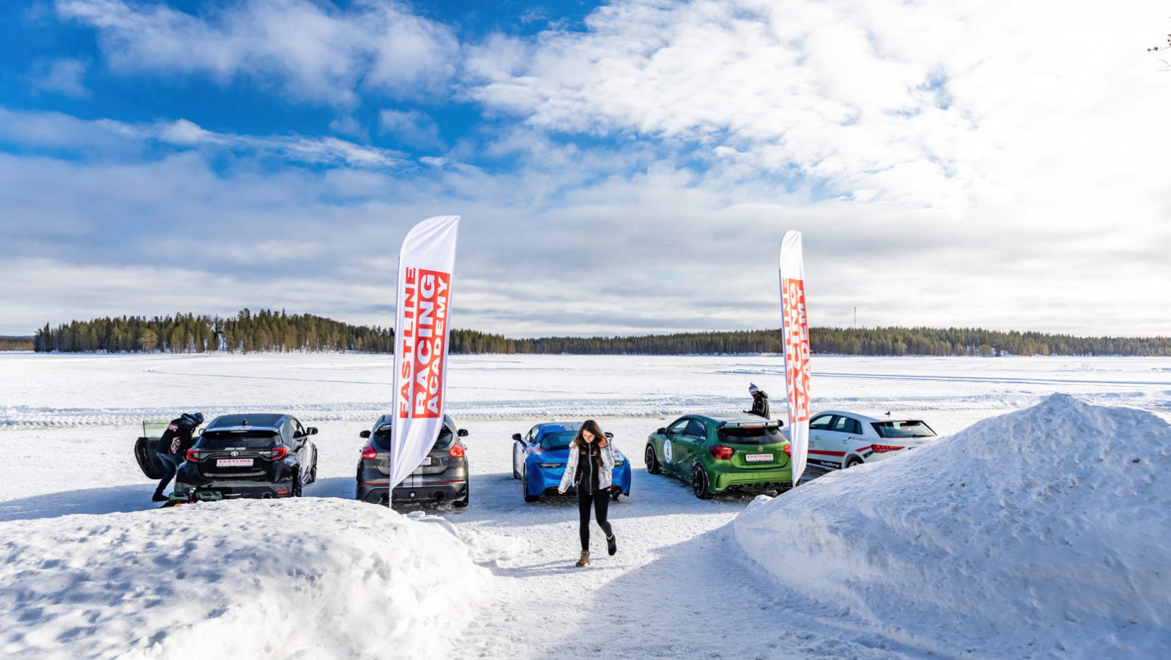 Fastline Ice Driving Experience Fastline Ice Driving Experience - zabawa na torze