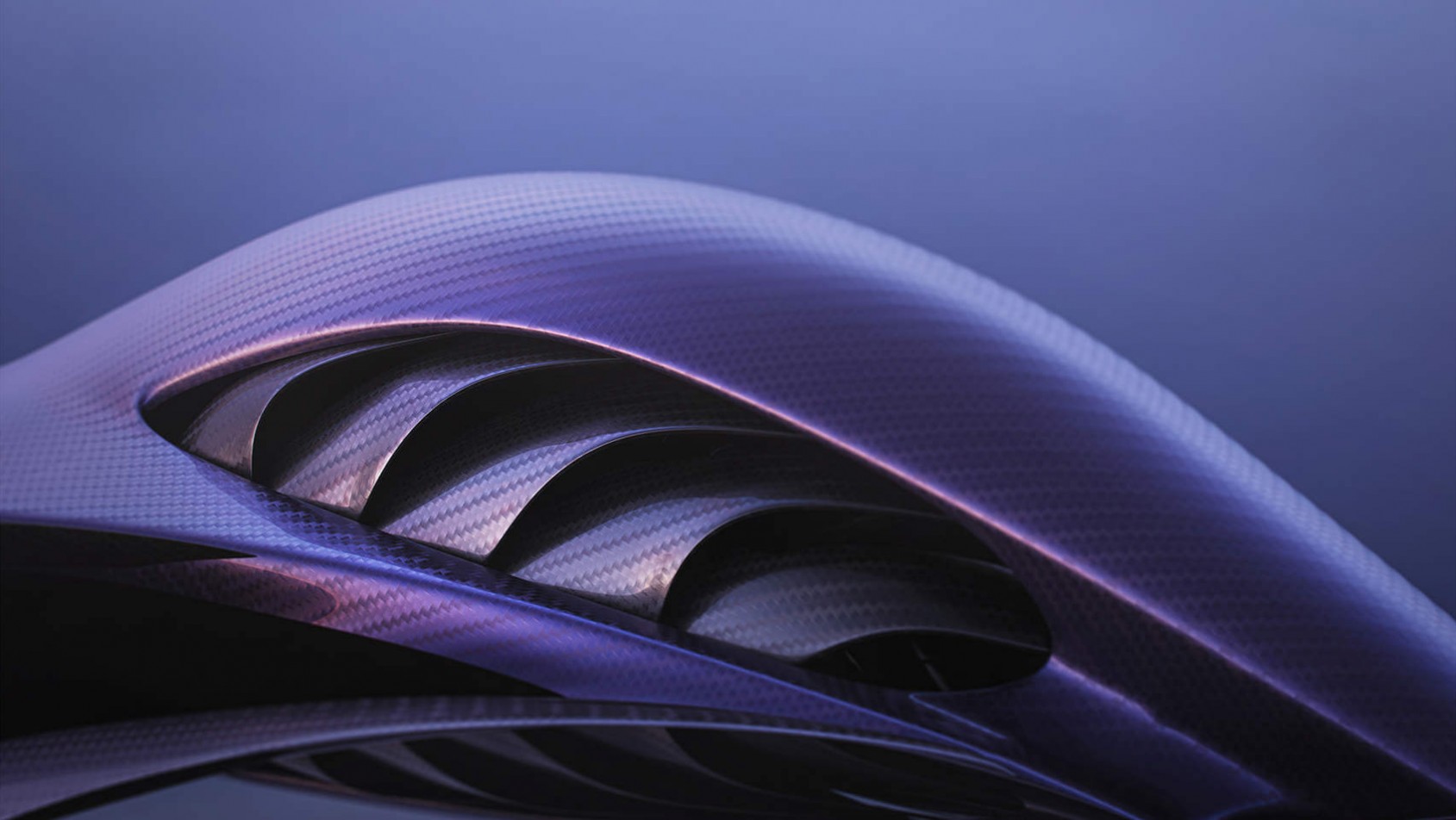 De Tomaso P900 - ażurowe nadkola