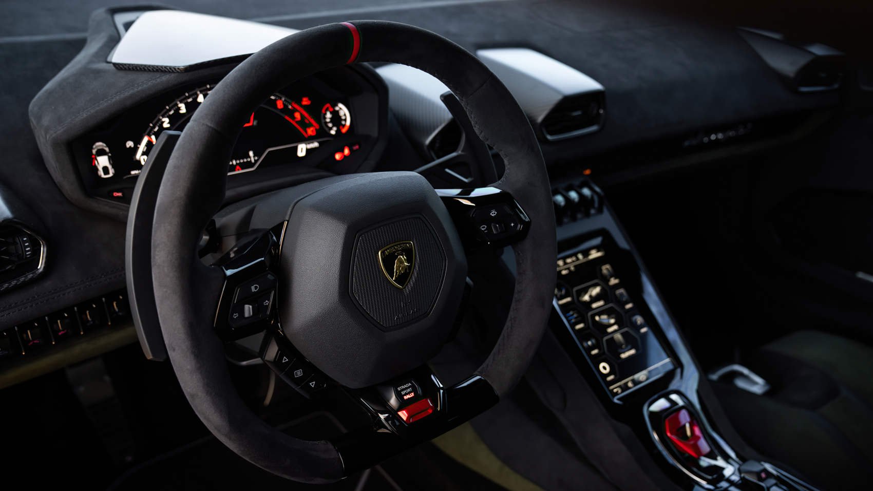Lamborghini Huracan Sterrato - nowe wnętrze