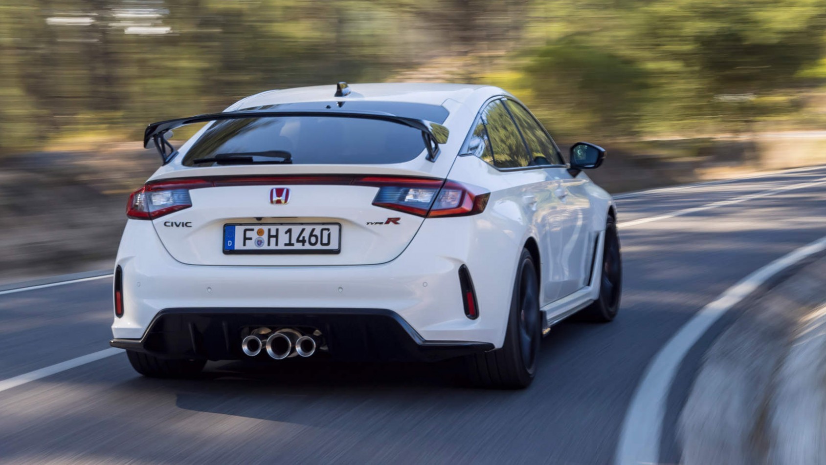 Honda Civic Type R FL5 podczas testów drogowych