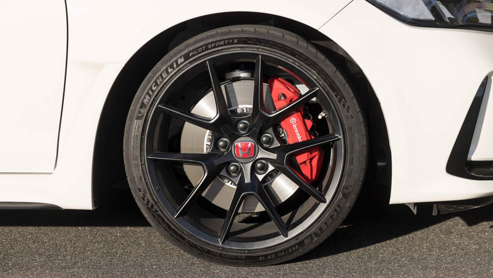 Honda Civic Type R FL5 - hamulce