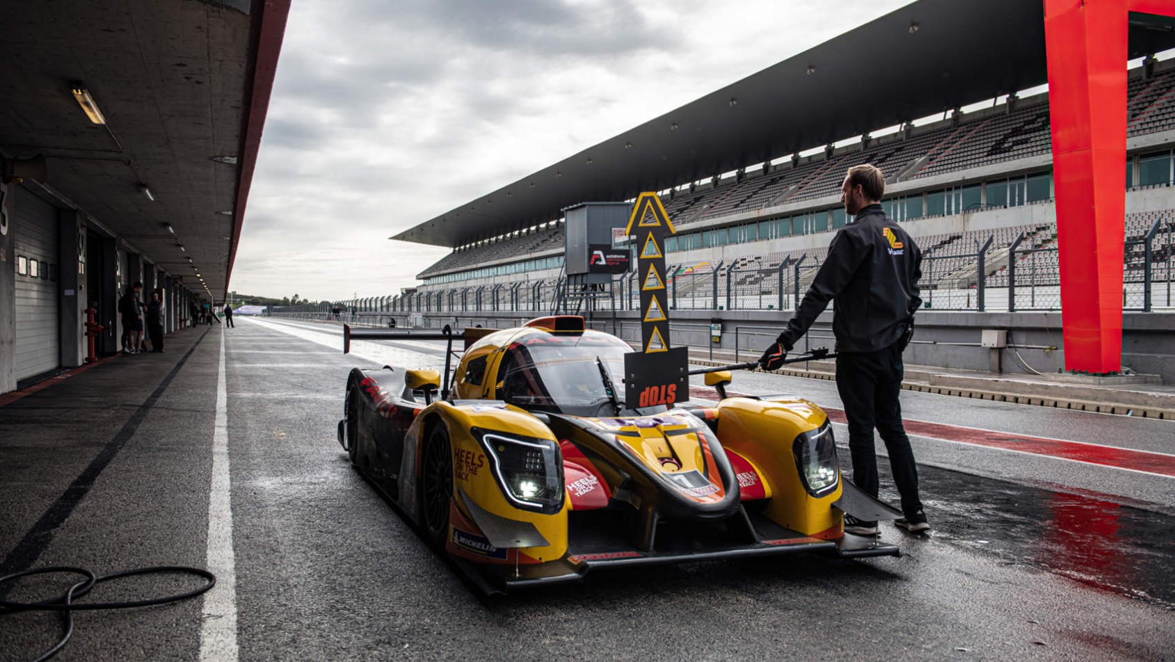 testy w samochodzie Ligier JSP320