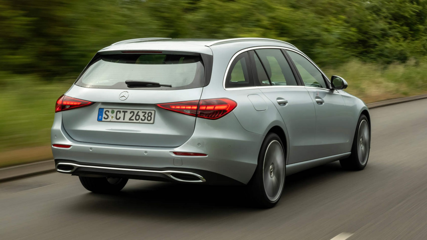 Mercedes-Benz C300d - tył auta