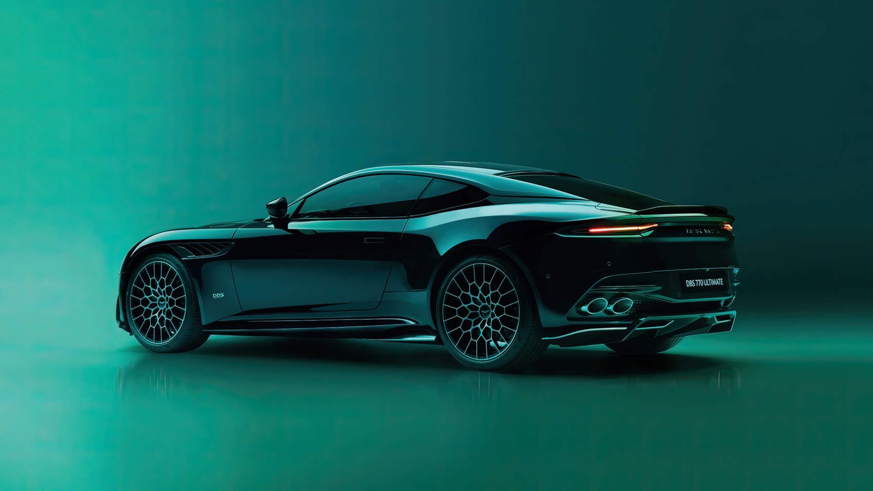 Aston Martin DBS 770 Ultimate - tył
