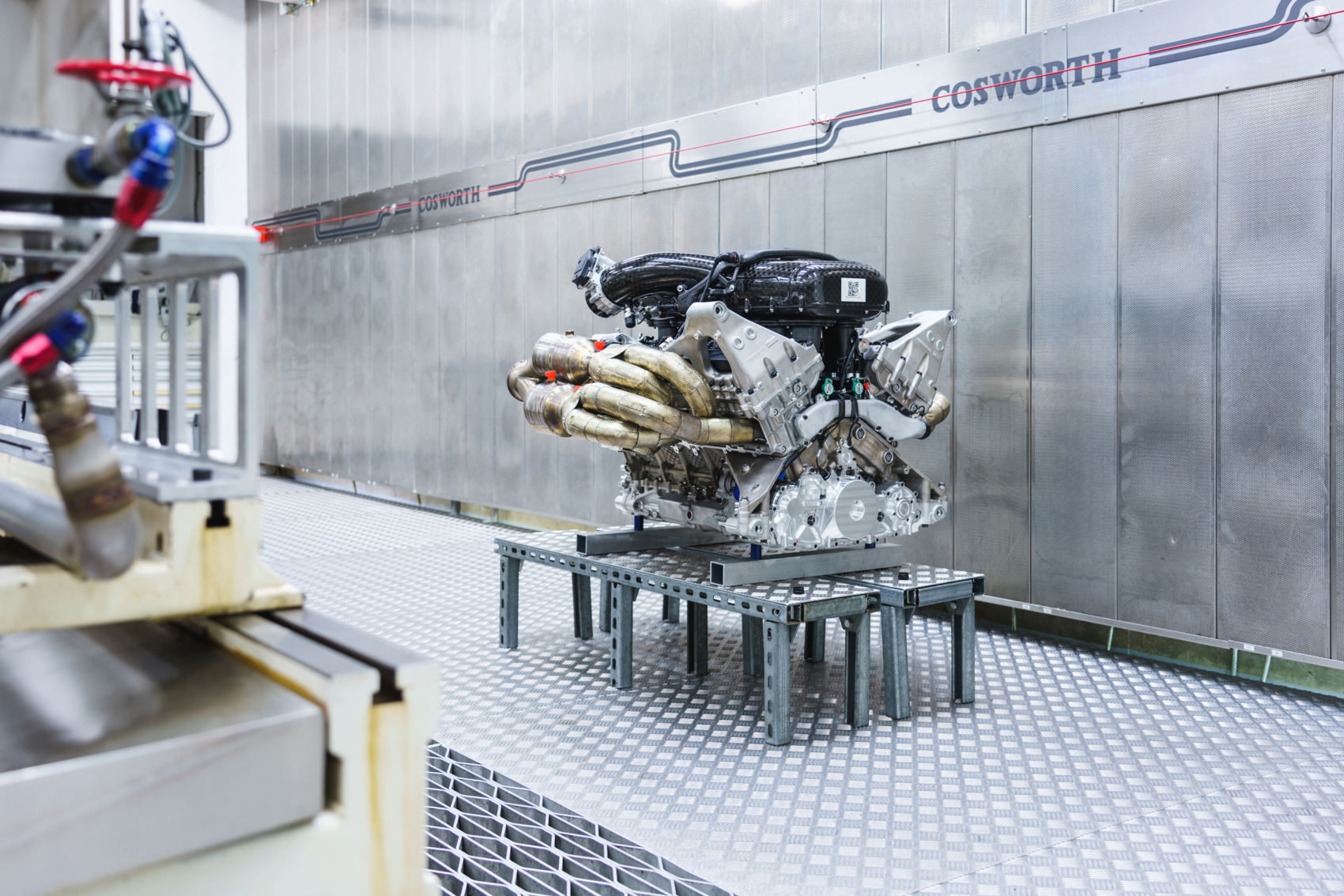 Aston Martin Valkyrie Engine