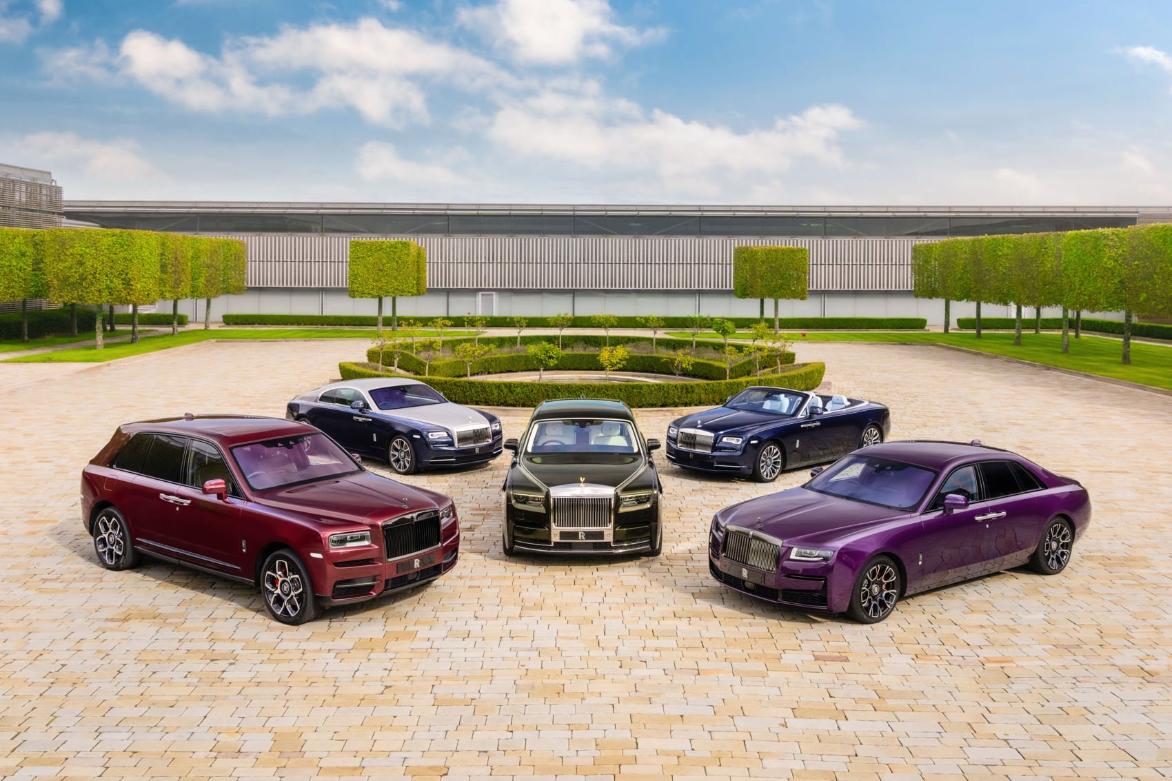 Rolls-Royce lineup 2023 V12