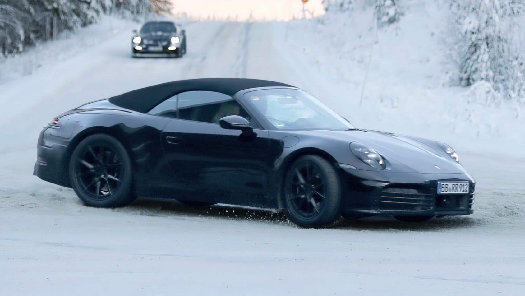 Nowe Porsche 992.2 podczas testów