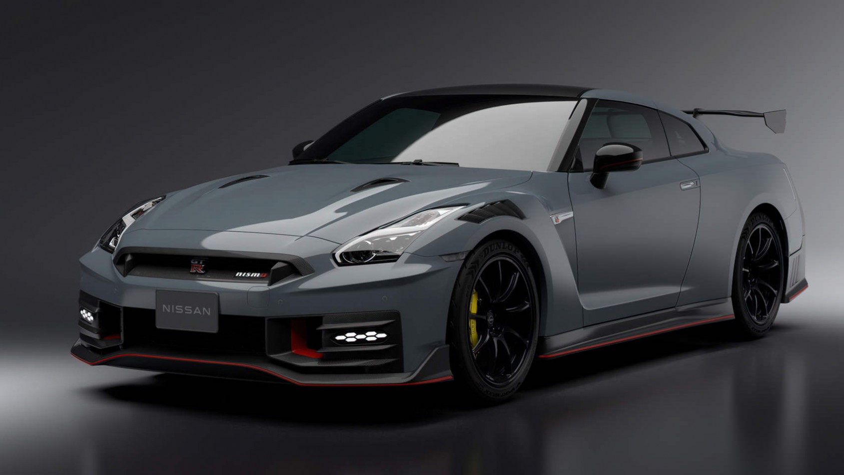 Nissan GT-R Nismo przód-bok