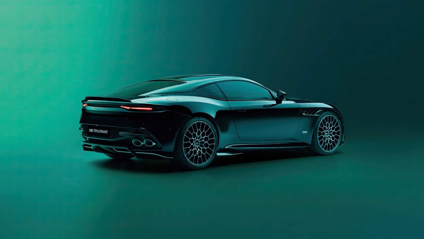 Aston Martin DBS 770 Ultimate Aston Martin DBS 770 Ultimate prawy tył
