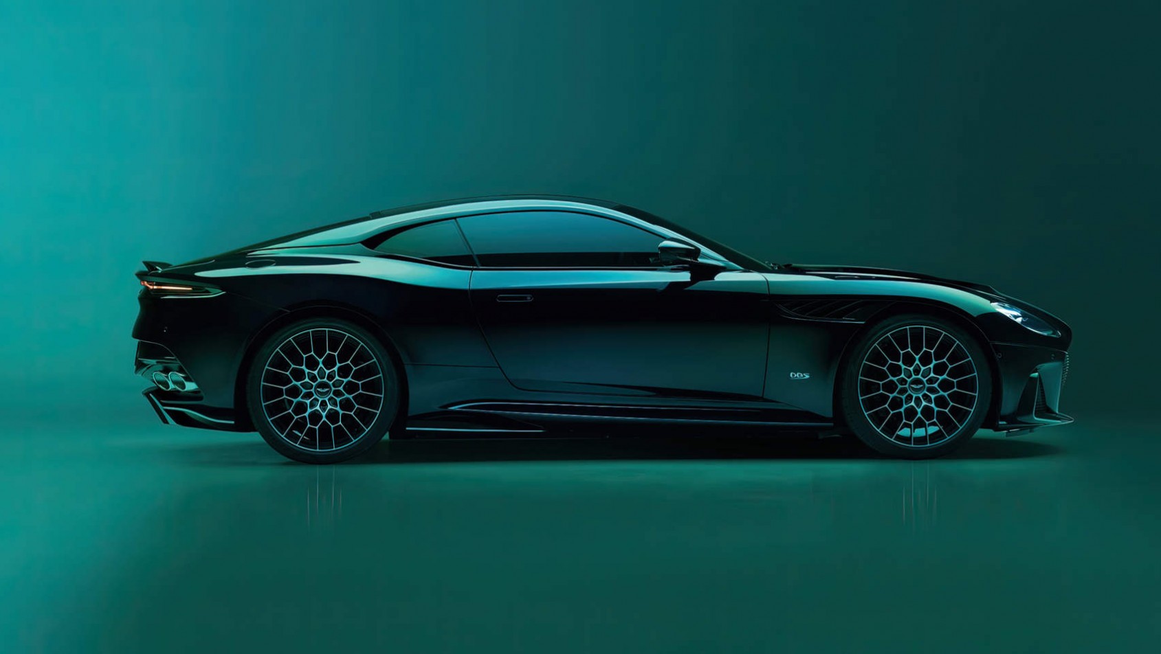 Aston Martin DBS 770 Ultimate Aston Martin DBS 770 Ultimate - profil