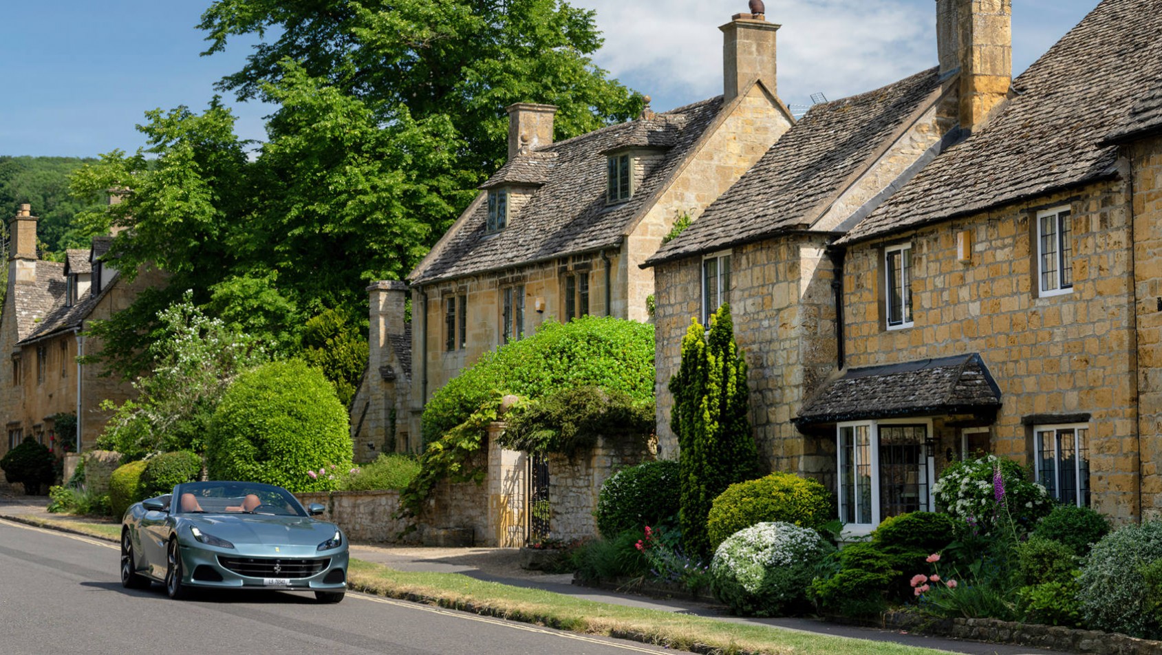 Ferrari Portofino M przód widok