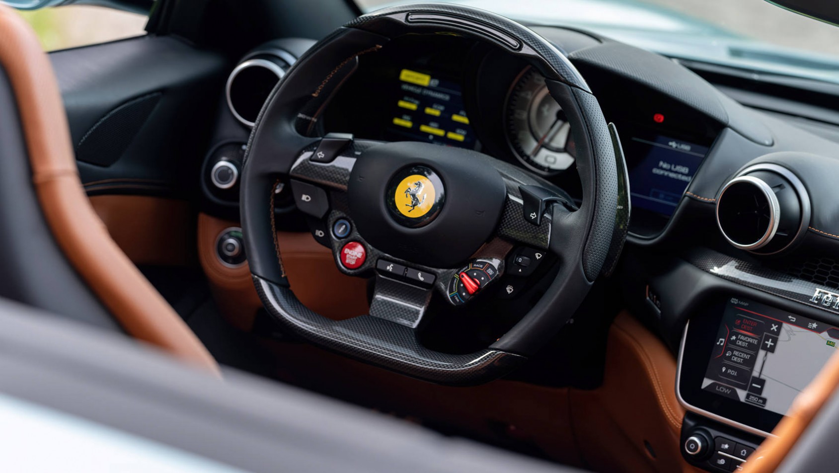 Ferrari Portofino M kierownica