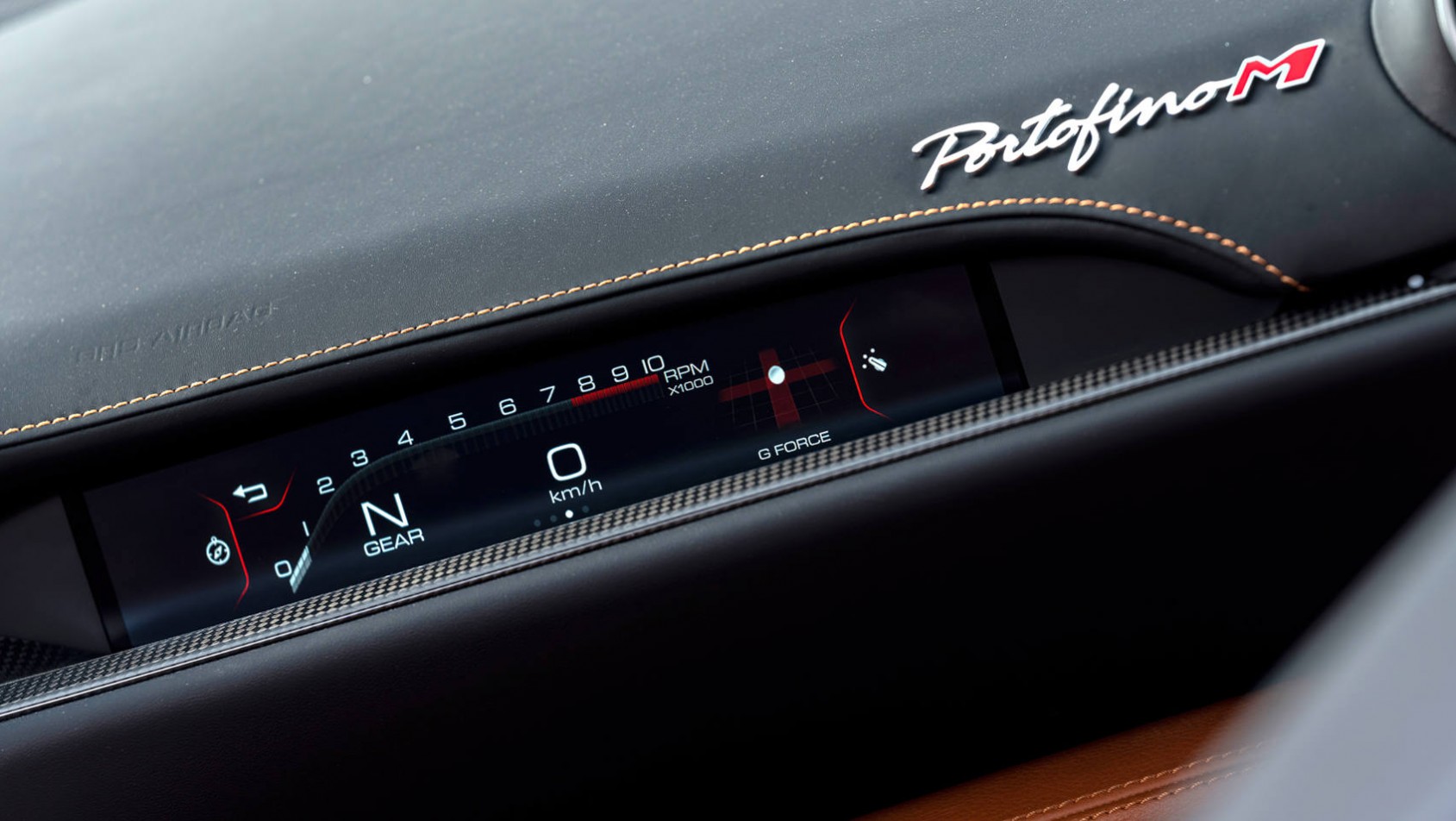 Ferrari Portofino M detal wnętrza