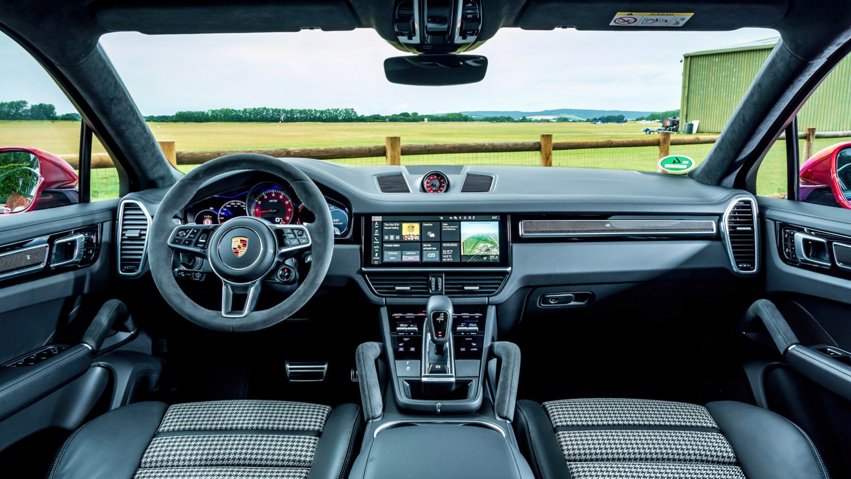 Porsche Cayenne Coupe - wnętrze ogólne