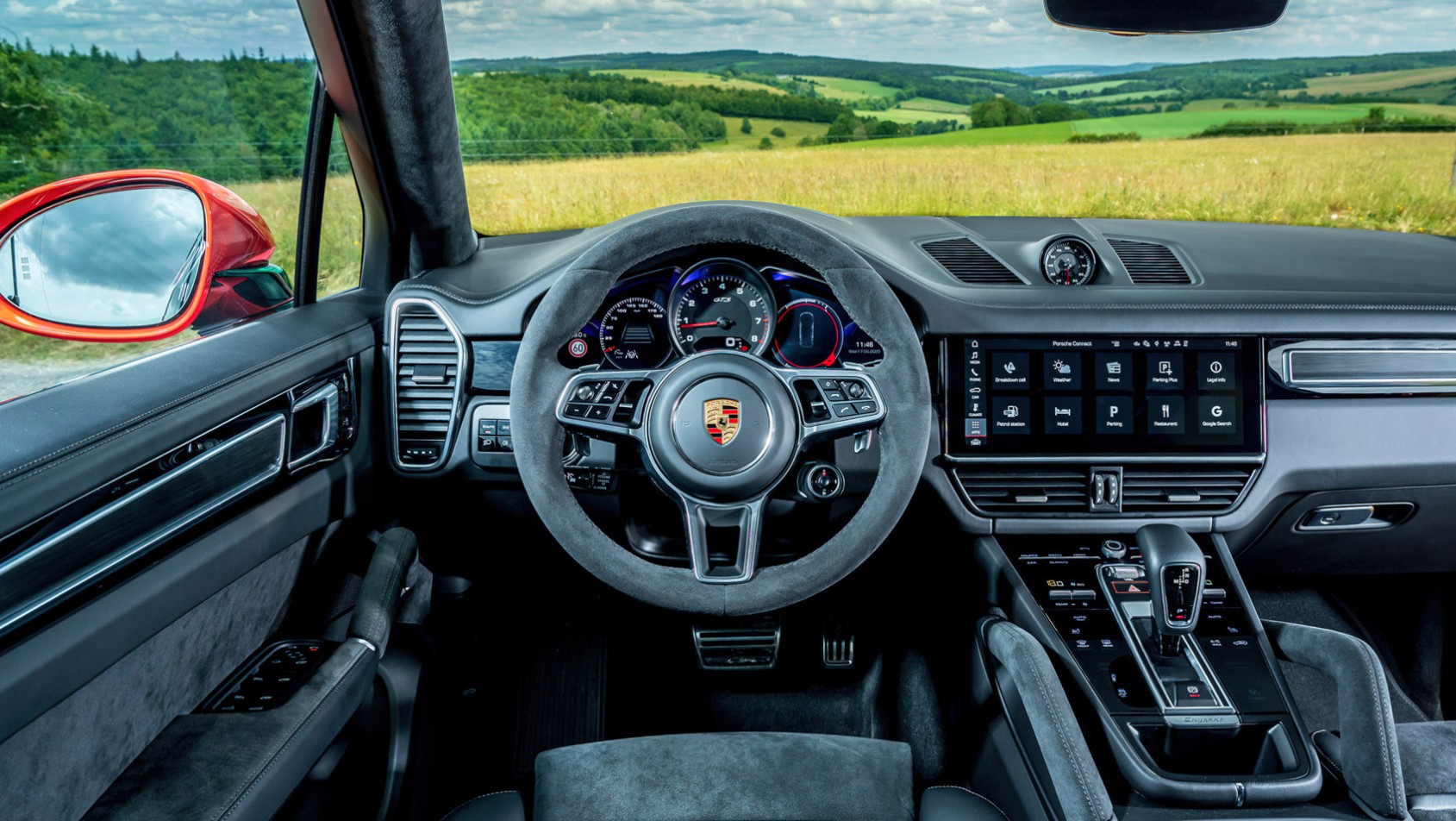 Porsche Cayenne GTS Coupe kokpit