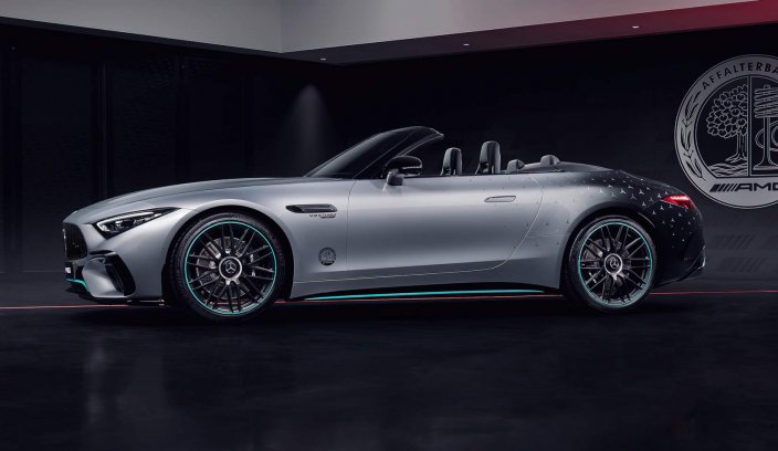 Mercedes-AMG SL63 Motorsport Collectors Edition - bok