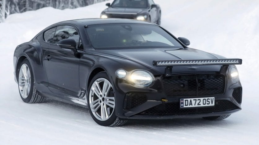 2023 Bentley Continental GT 2023 Bentley Continental GT - testy zimowe