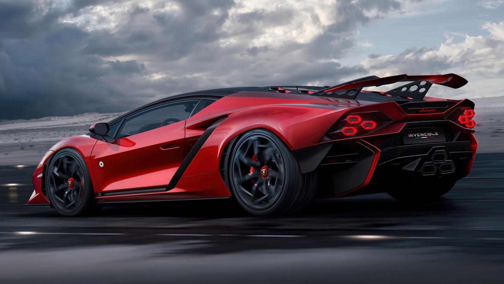 Lamborghini Invencible lewy tył