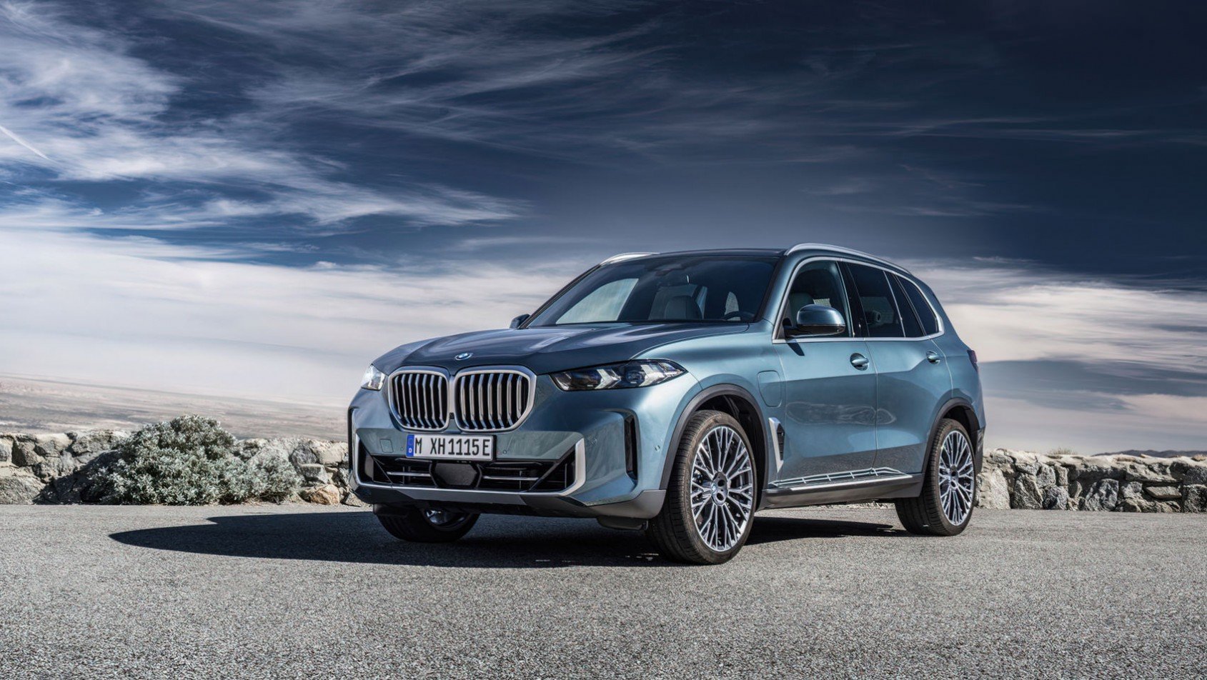 2023 BMW X5 lewy przód