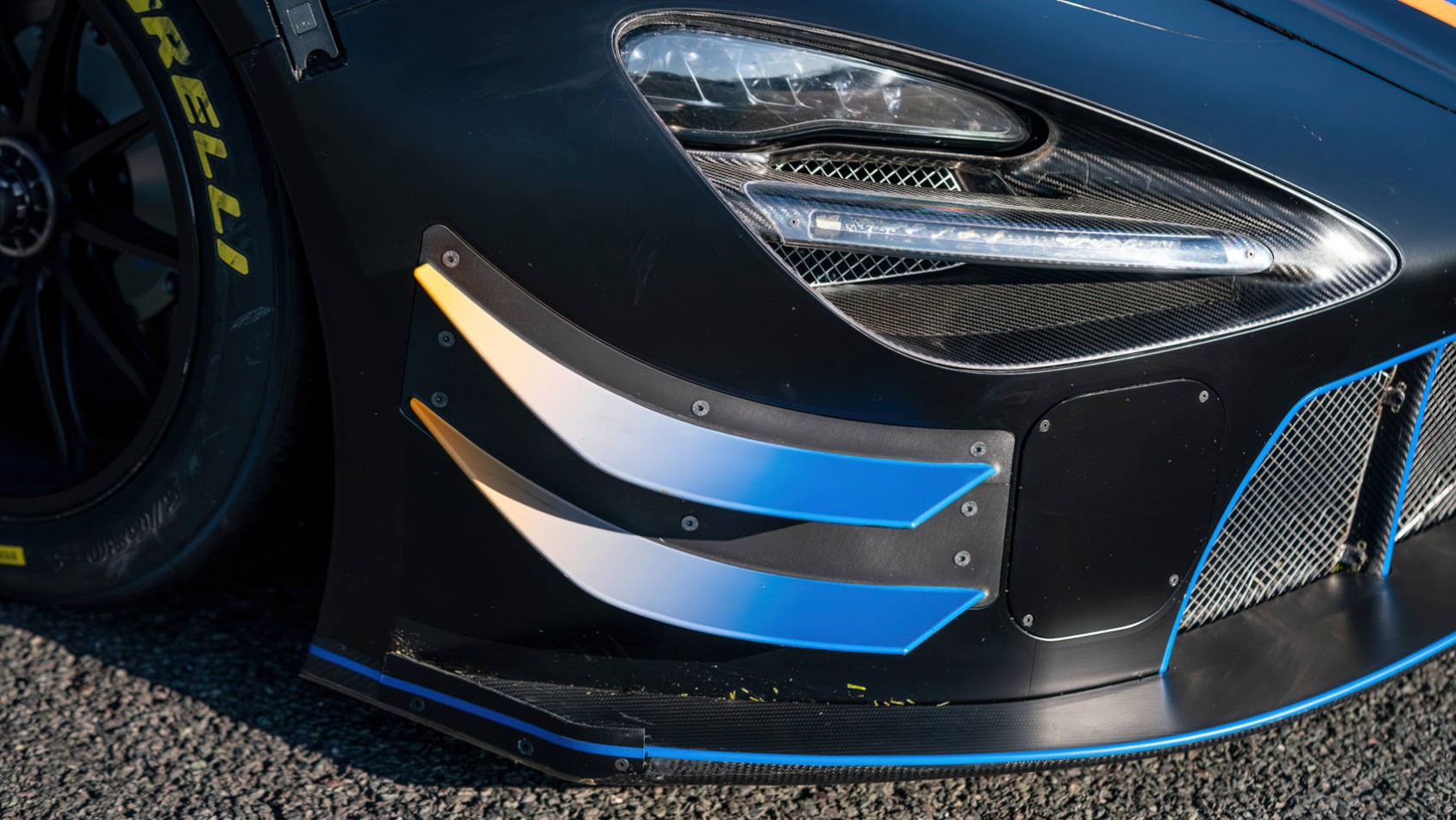McLaren 720S GT3 Evo splitter