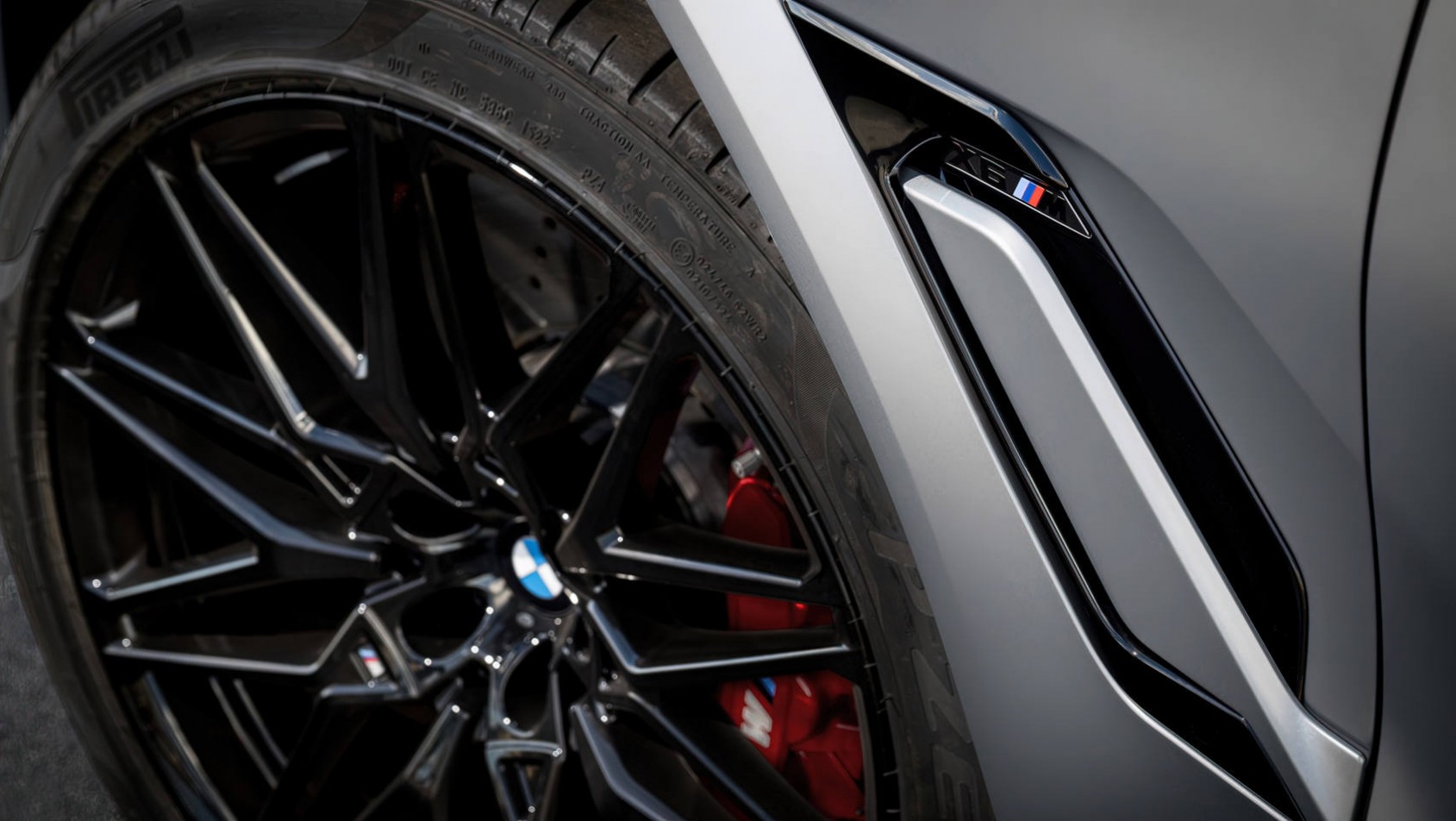 BMW X6 M 2023 BMW X6 M Competition detal