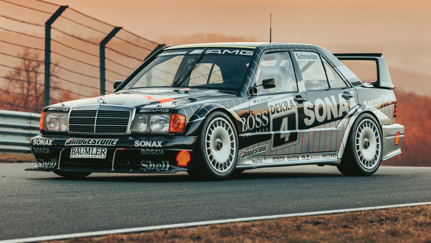 Mercedes-AMG Mercedes-AMG 190 2.5-16 Evo II przód
