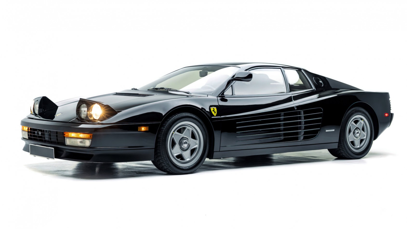 Ferrari Testarossa Ferrari Testarossa Monospecchio